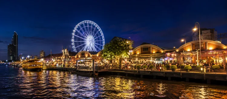 Asiatique The Riverfront